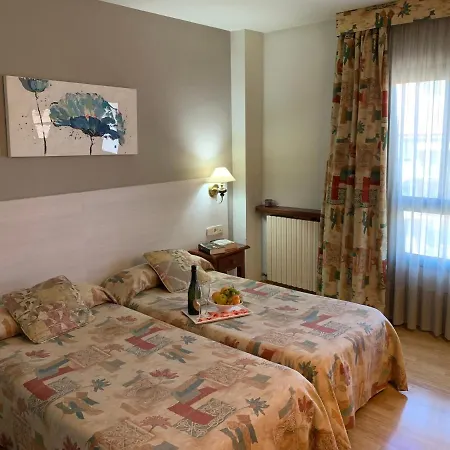 Boncompte Hotel 2*