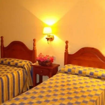 Boncompte Hotel 2*